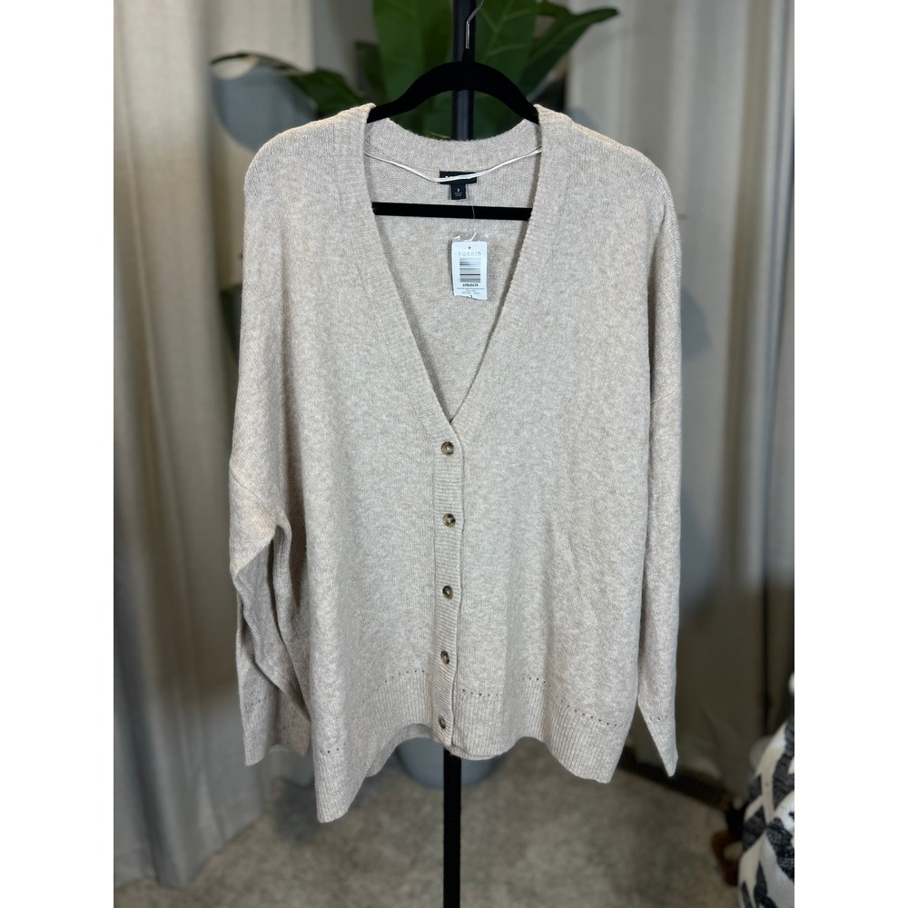 Torrid Womens Oatmeal Heather Beige V-Neck Button Front Cardigan Sweater Size 3
